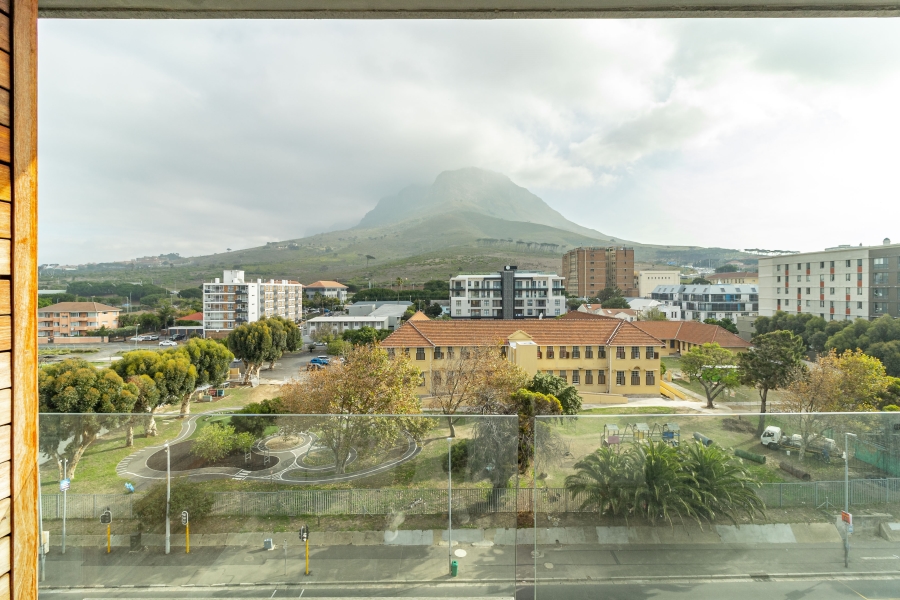 2 Bedroom Property for Sale in Observatory Western Cape